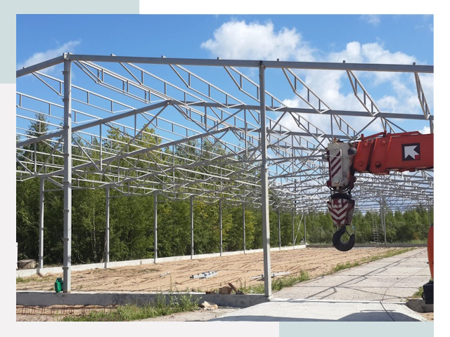 Строительство конюшен в Хабаровск от 617 руб. под ключ