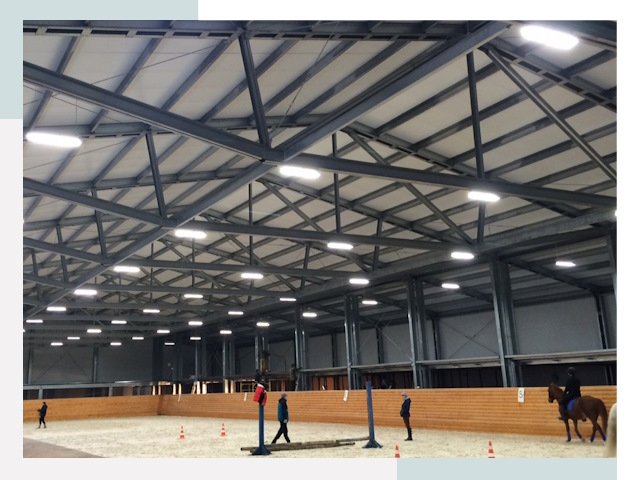 Строительство конных манежей от 617 руб в Хабаровск